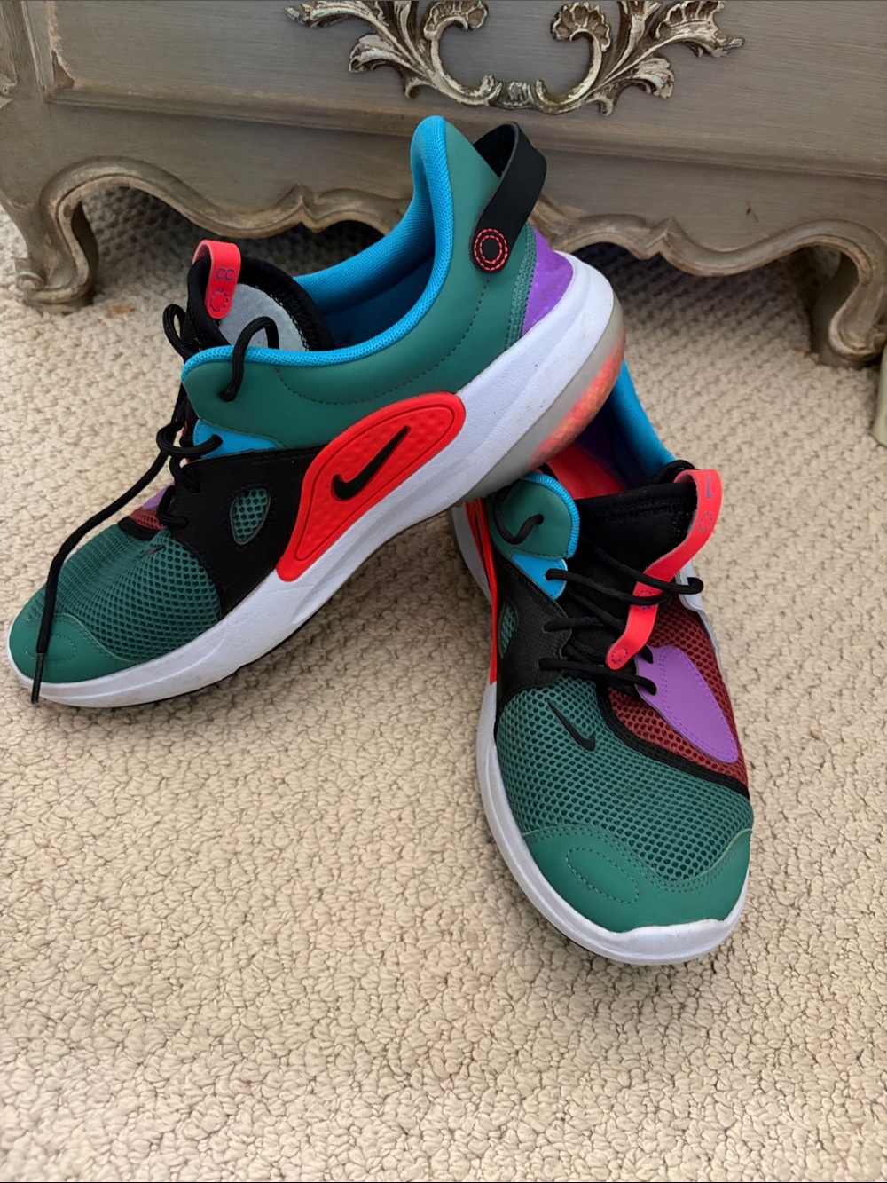 Nike Men’s ' Multicolor Playtime Sneakers - Teal with Pink & Purple Accents